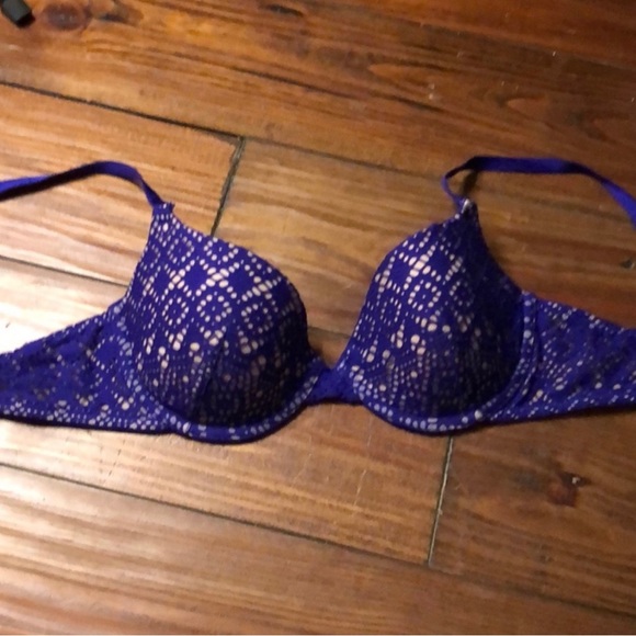 Victoria secret purple bra size 34B - Picture 1 of 7